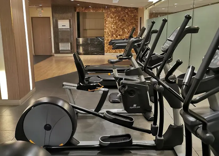 Hotel Mall Of Gateways Shore 3 Condotel Manila